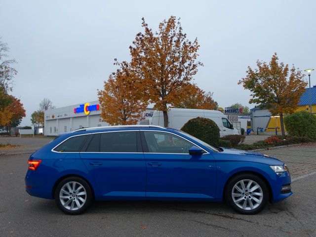 Skoda Superb Combi Style1,5TSI DSG Matrix Navi Pano