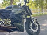 Ducati Streetfighter V2 2023r  - DUCATI S2R