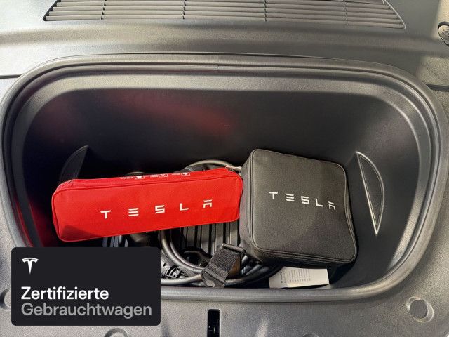 Tesla Model Y Long Range AWD foto 8