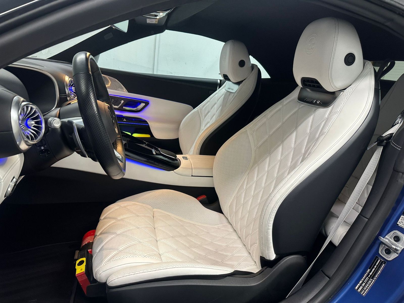 Fahrzeugabbildung Mercedes-Benz SL 63 AMG 4MATIC+ *KERAMIK*MANUFAKTUR*CARBON*TV*