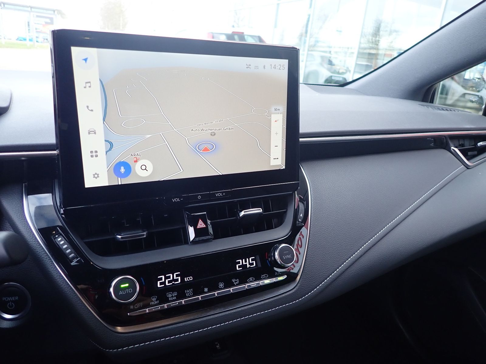 Fahrzeugabbildung Toyota Corolla Hybrid Team D