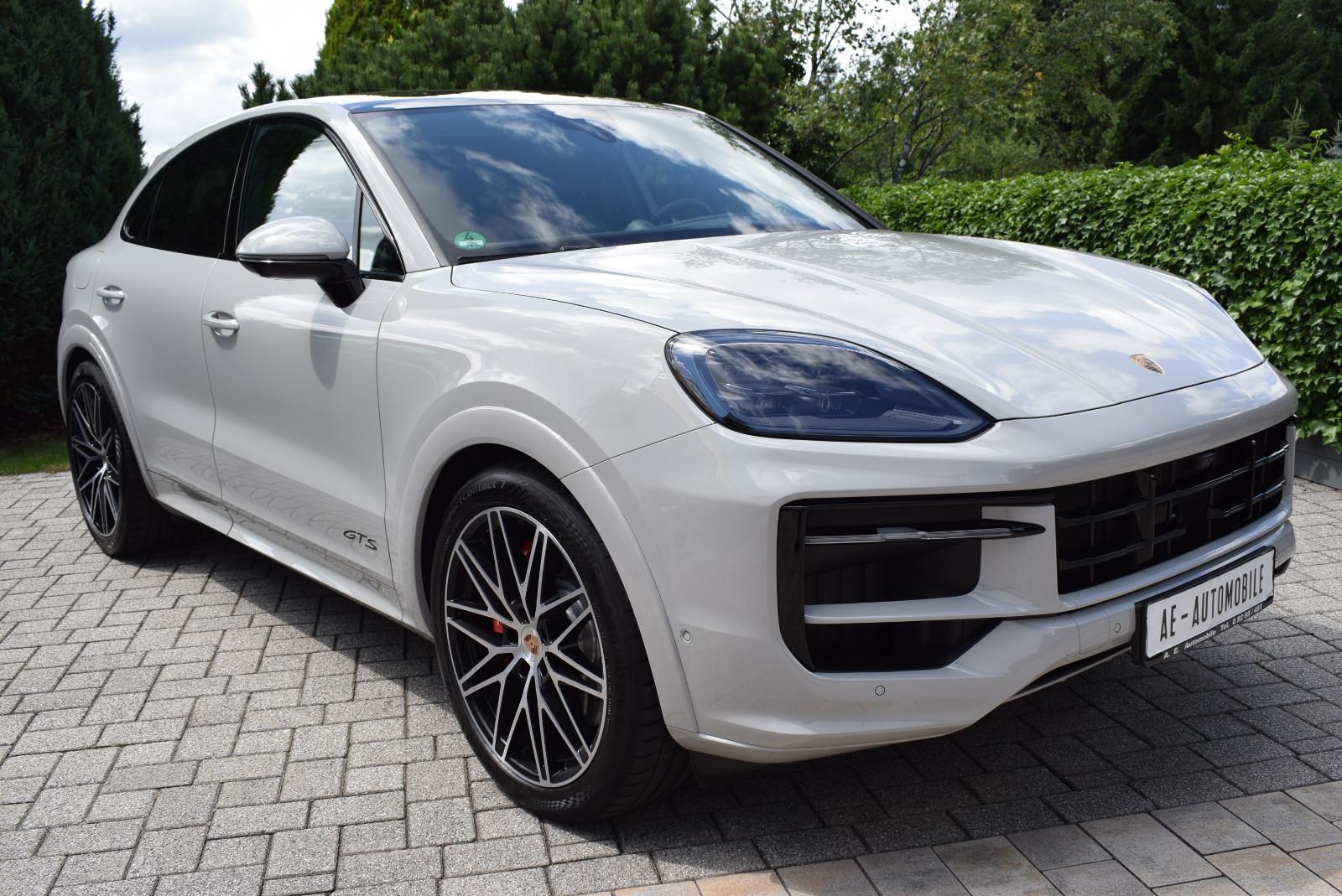 Porsche Cayenne Coupe GTS INT.PAK GTS/HA-LENK/2DISP/HUD/