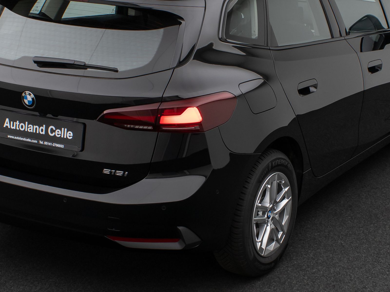 Fahrzeugabbildung BMW 216i Active Tourer Kamera DAB Widsreen Alarm LED