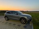 Audi Q5 2.0 TFSI quattro - mit AHK - Audi Q5 aus 2012 mit Benzin-Antrieb