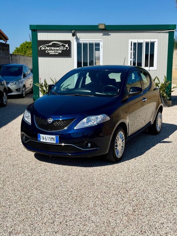 Image of Lancia Ypsilon