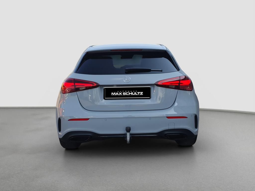Fahrzeugabbildung Mercedes-Benz A 180 Kompaktlimousine AMG Line*Night Paket*LED