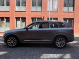 Volvo XC90 B6 Inscription | Scheckheft,AHK - gebrauchte Volvo XC90 aus dem Jahr 2020