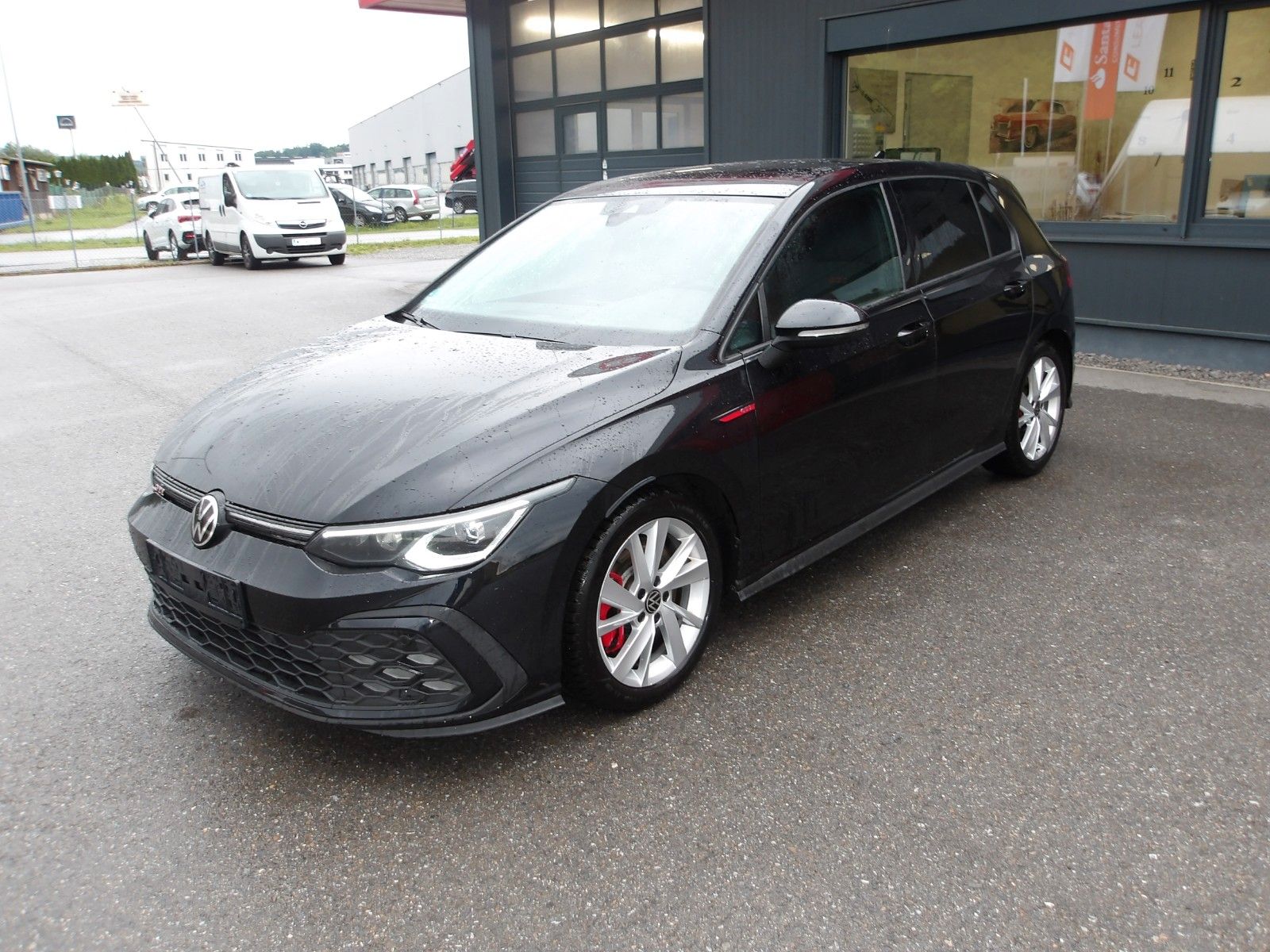 Volkswagen Golf VIII Lim. GTI *AHK*PANO*LED+*EXP.15990*
