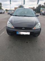 Ford FORD Focus 1.4 - TÜV bis November 2026 - gebrauchte Ford Focus aus dem Jahr 2004