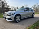 Mercedes-Benz C 250 d T Exclusive-PDC-LED-Navi-Assistenten - Mercedes-Benz C 250 mit Diesel-Antrieb: Kombi