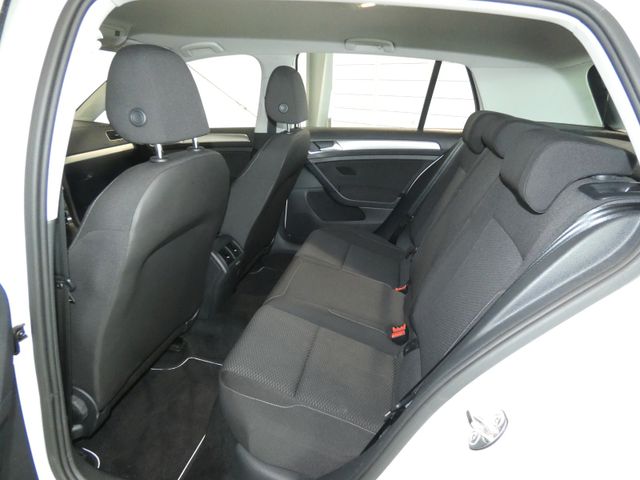 Golf 1.0 TSI SHZ KLIMAAUTOM. TEL TEMPOMAT 18ZOLL