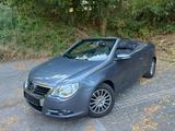 Volkswagen EOS  160 PS  VIELE NEUTEILE  SCHECKHEFT ! - graue Volkswagen Eos