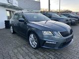 Skoda Octavia Combi RS 2.0TDI DSG LED*NAVI*Kamera*18-Z - Skoda Octavia: RS TDI Combi