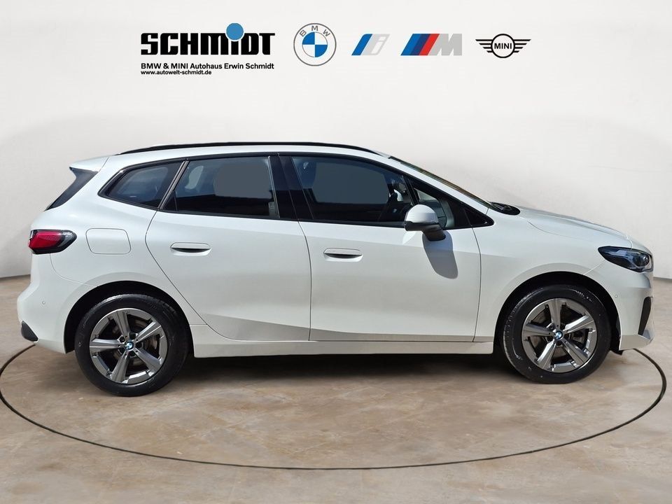 BMW 223 Active Tourer - Bild 6