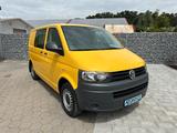 Volkswagen T5 Kombi/Transporter/2-Schiebetüren - mit Diesel-Antrieb: Gelb, Kombi