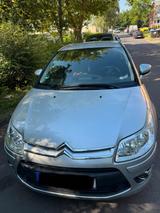 Citroën Citroen C4 Lim 1.6 Tonic - Citroën C4 Tonic mit Benzin-Antrieb