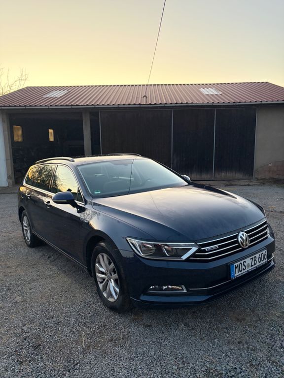 Image of Volkswagen Passat