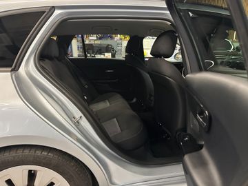 MYAUTOCENTER – Gebraucht- und Jahreswagen mit Werkstattservice in Pfaffenhofen Mercedes-Benz C 200 d *Avantgarde*Navi*LED*Spurh*