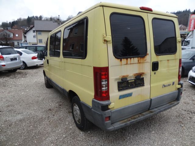 Fahrzeugabbildung Fiat Ducato Kombi 15 2.3 JTD Radstand 3200/9-Sitzer/