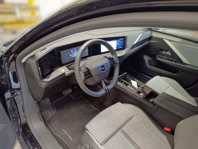 Astra L ST Elegance Plug-in-Hybrid Automatik