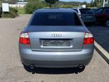 Audi A4 Lim. 2.4 Multitronic S-Line XENON+AHK+17"+KLI - Audi A4 aus 2003: Line