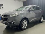 Hyundai ix35 2.0 CRDi|Pano|Tem|PDC|4SHZ|AHK|Leder|Keyles - Hyundai ix35 mit Schiebedach