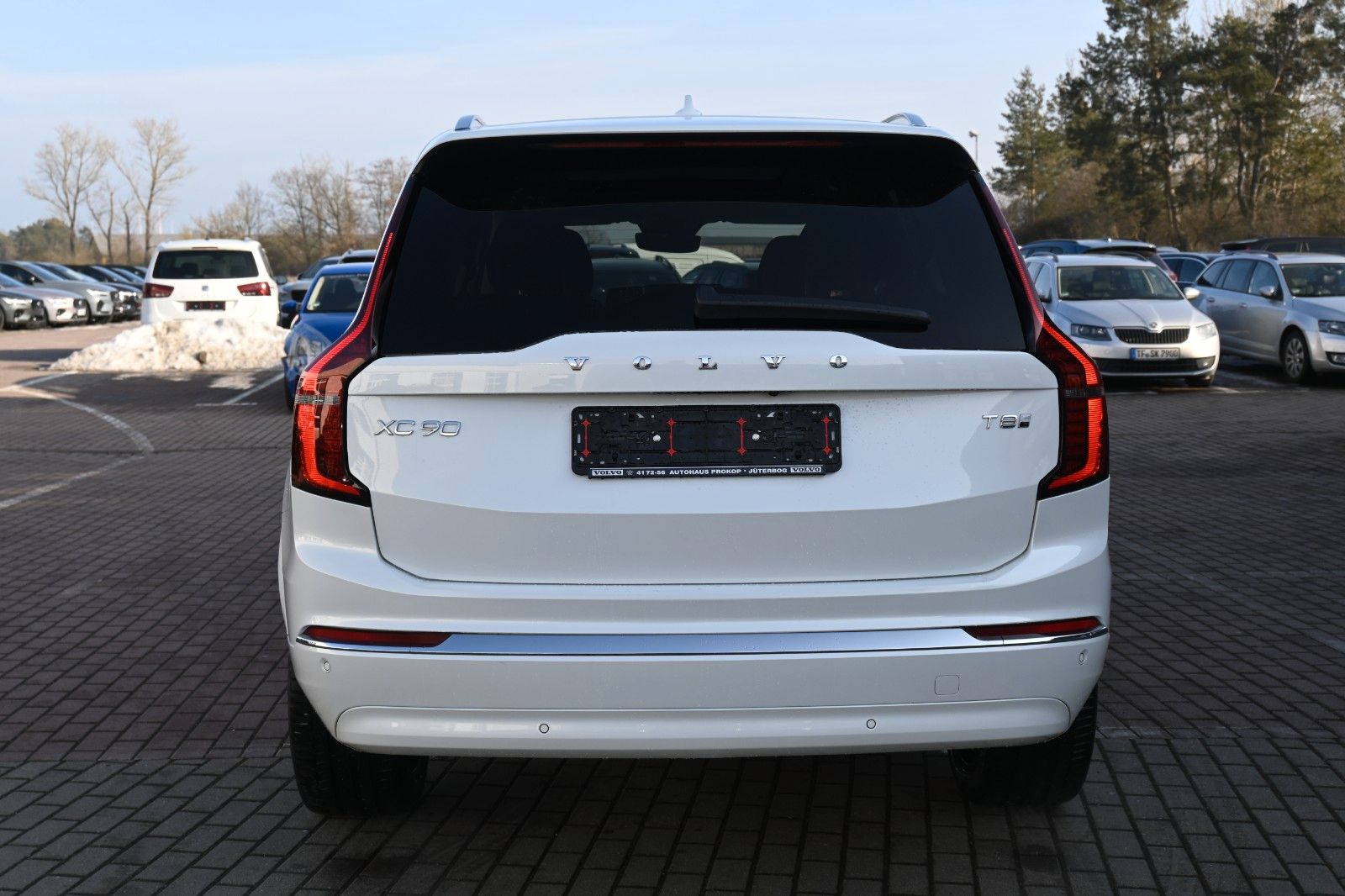 Fahrzeugabbildung Volvo XC90 T8 AWD Plus Bright*FSHZG*PANO*360°*ACC