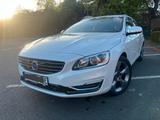 Volvo V60 D6 Plug-in,AHK,STHZG,Unfallfrei,Keyless,Voll - gebrauchte Volvo V60 aus dem Jahr 2013
