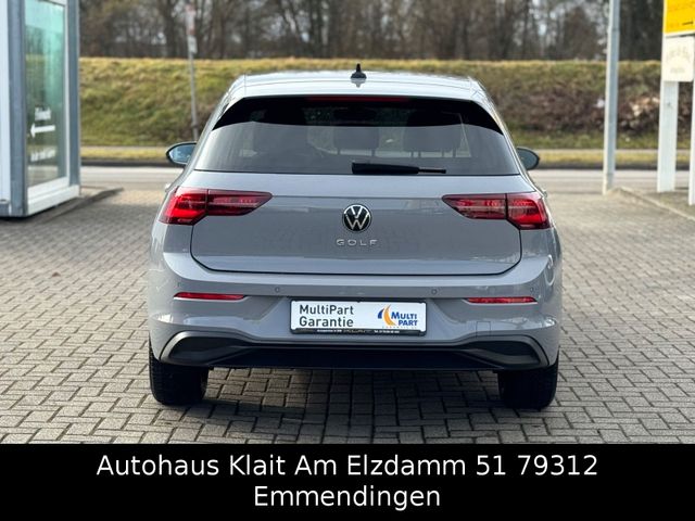 Fahrzeugabbildung Volkswagen Golf VIII Lim. United 2.0 TDI IQ.Light United