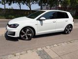 Volkswagen Golf 2.0 TSI OPF DSG GTI Performance/KAMERA/TÜV - Volkswagen Gebrauchtwagen in Stuttgart