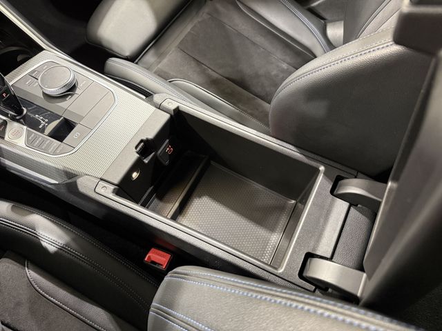 BMW 330, 2021 — 28