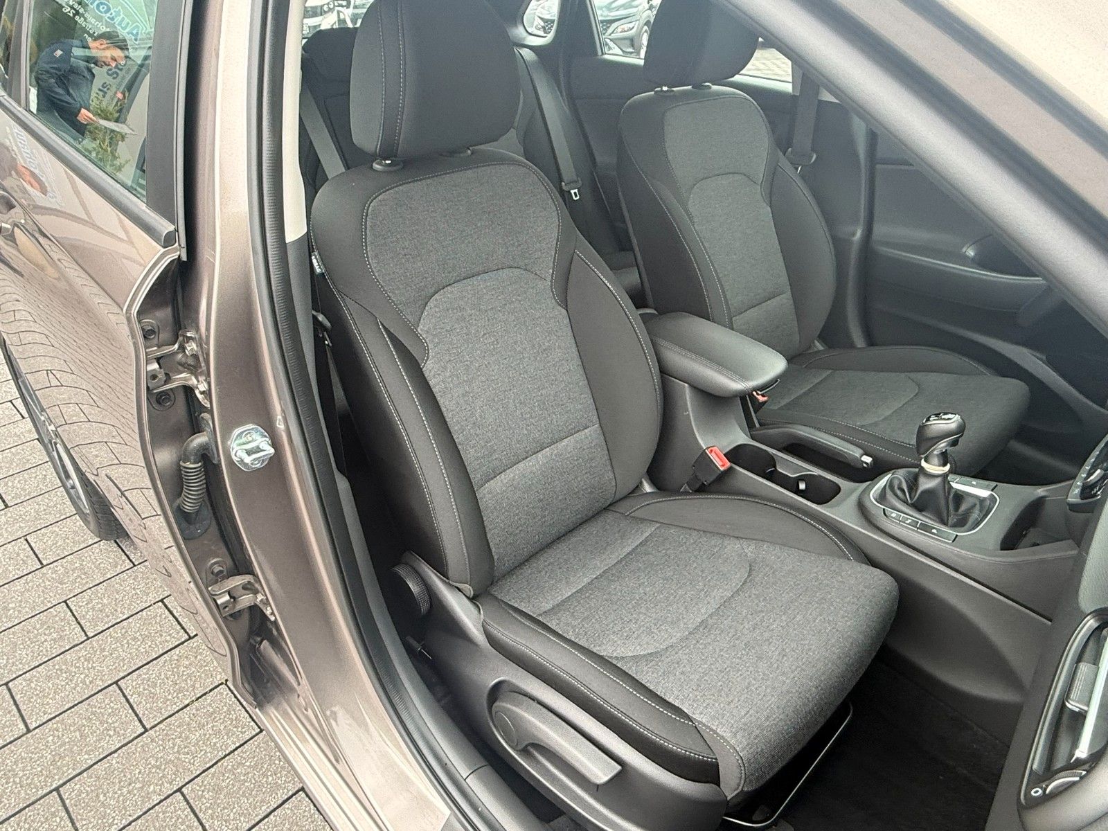 Fahrzeugabbildung Hyundai i30 Trend Mild-Hybrid,Navi,Sitzh.Kamera v+h