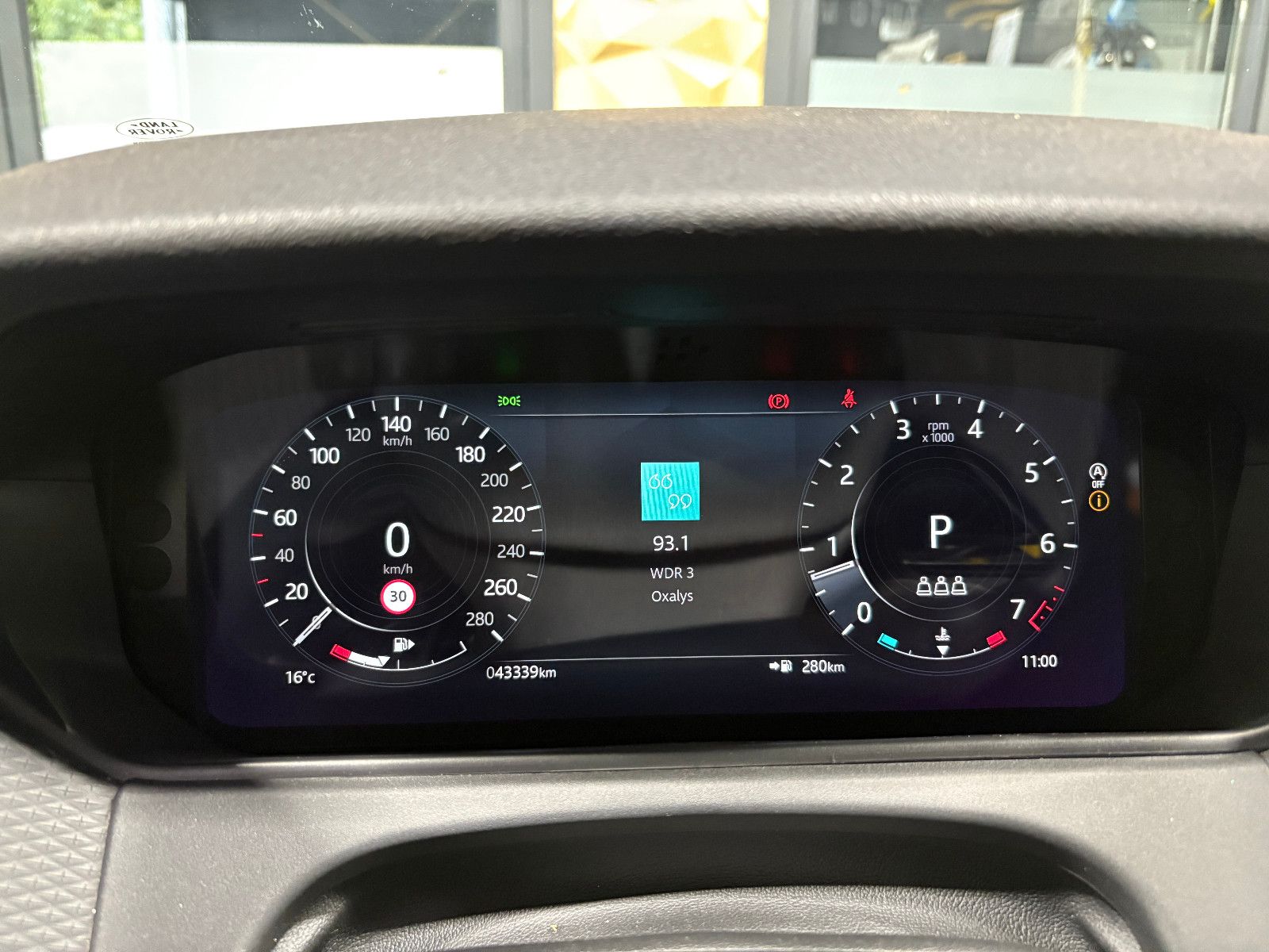 Fahrzeugabbildung Land Rover Range Rover Velar R-Dynamic SE/PANO/MEMORY/APPLE