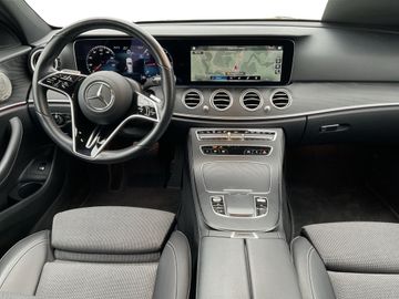 Mercedes E 220 - 10