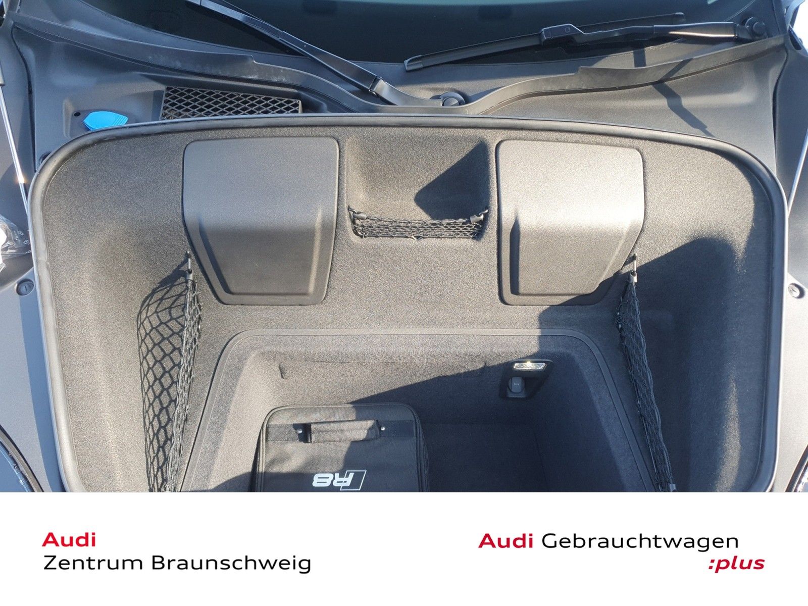 Audi R8 - Bild 15