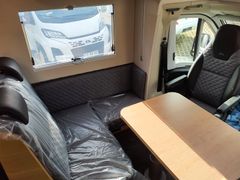 Adria Matrix 670 SL, 60 Y JUBILEE Sondermodell