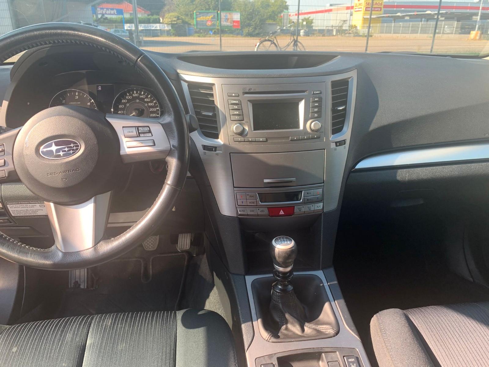 Subaru Legacy Kombi 2.0D Active