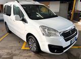Peugeot Partner Tepee BlueHDi 100 Active - weiße Peugeot Partner Tepee