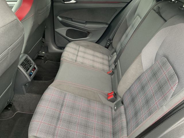 Volkswagen Golf - Bild 13