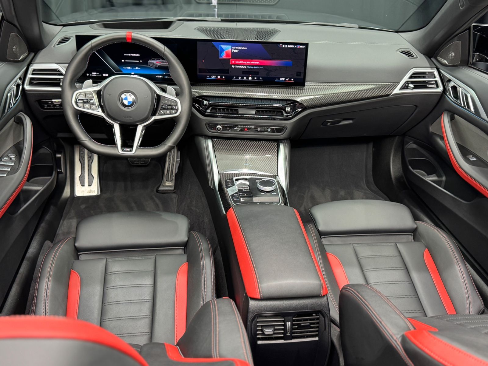 Fahrzeugabbildung BMW M440i Cabrio xDrive|INDIVIDUAL|H&K|LEDER|FACELIF