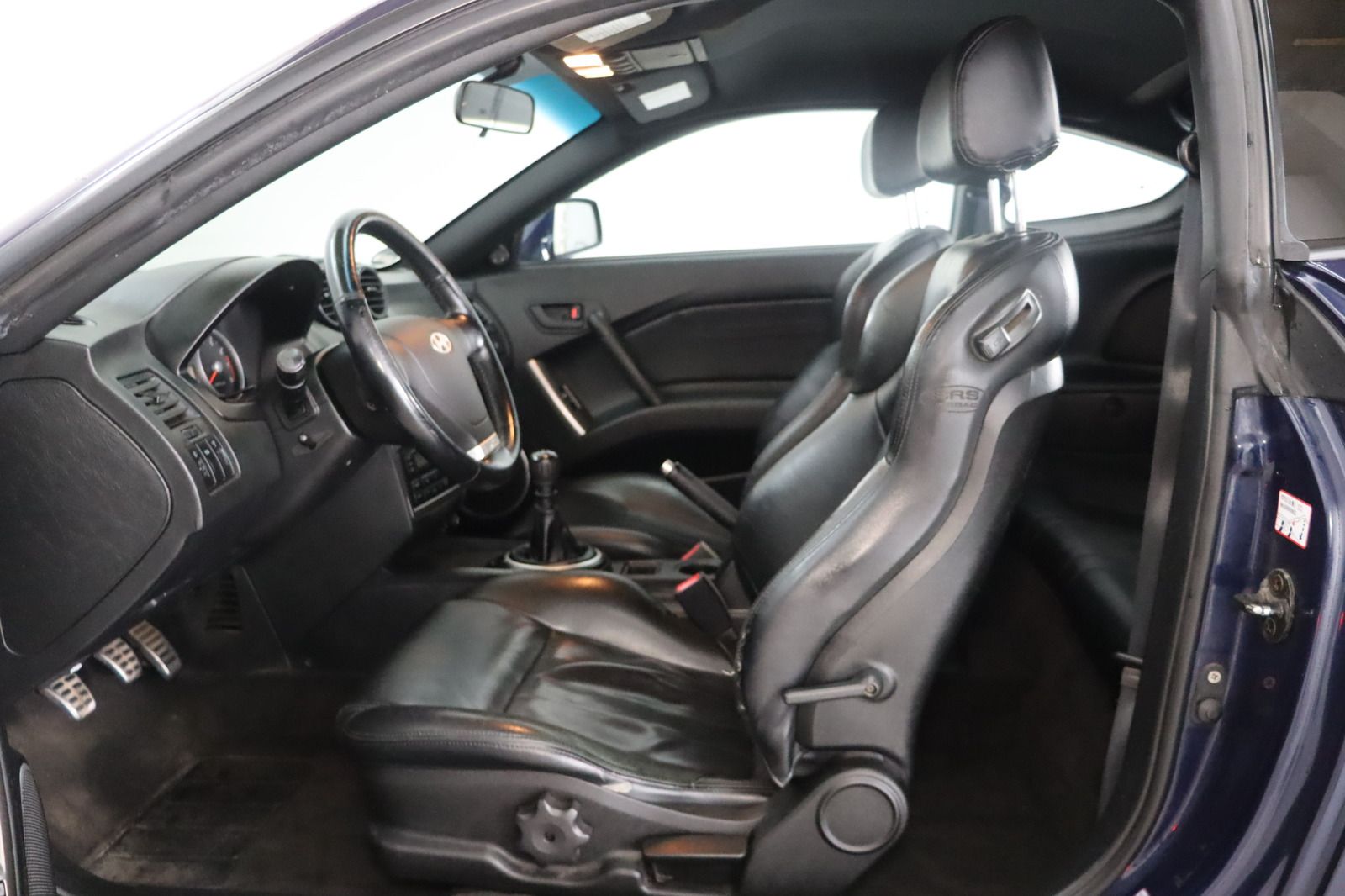 Fahrzeugabbildung Hyundai Coupe 2.7 FX * Sitzhzg. * Leder * Tempomat