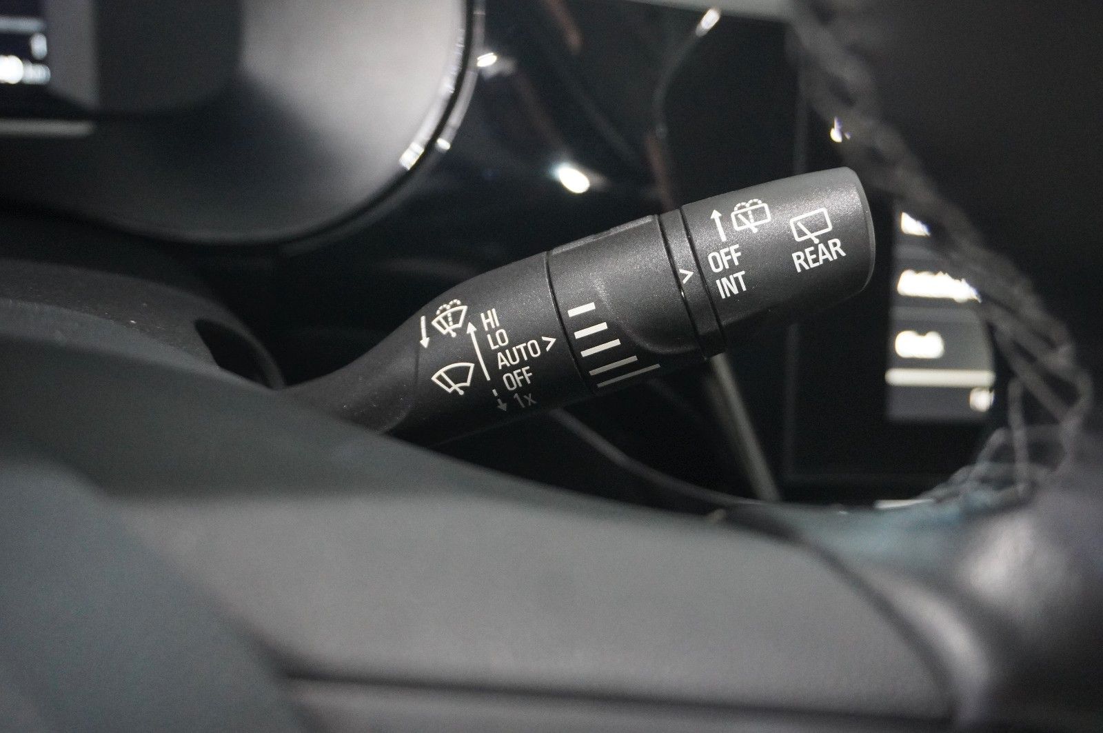 Fahrzeugabbildung Opel Corsa F 1.2 ELEGANCE NAVI/LED/KAMERA/SPORT/VIRT.