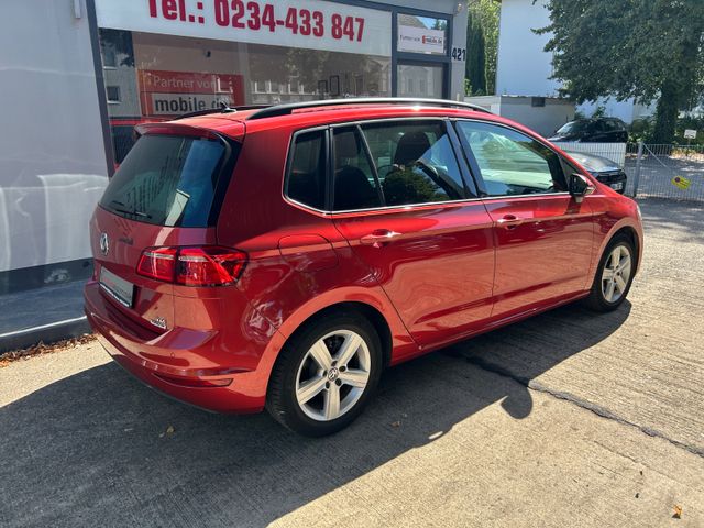 Fahrzeugabbildung Volkswagen Golf Sportsvan Diesel Automatik+AHK+Navi+BT+SHZ+