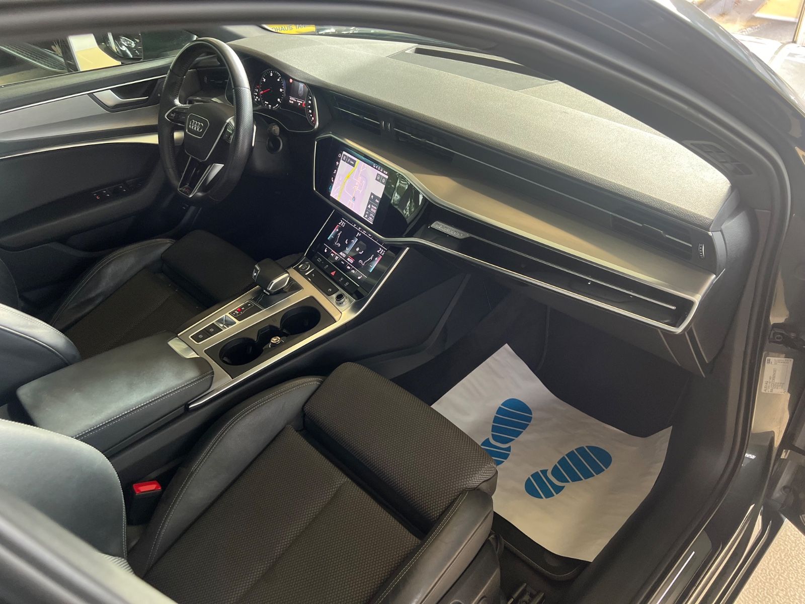 Fahrzeugabbildung Audi A6 Avant 40 TDI quattro sport S line *1.HAND*