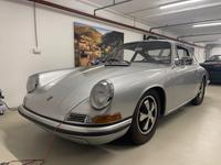 Porsche 911 2.0 Coupe 1966 - Vollrestauration