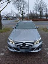 Mercedes-Benz E 250 CDI 4MATIC T Autom. - - Mercedes-Benz E 250 in Köln