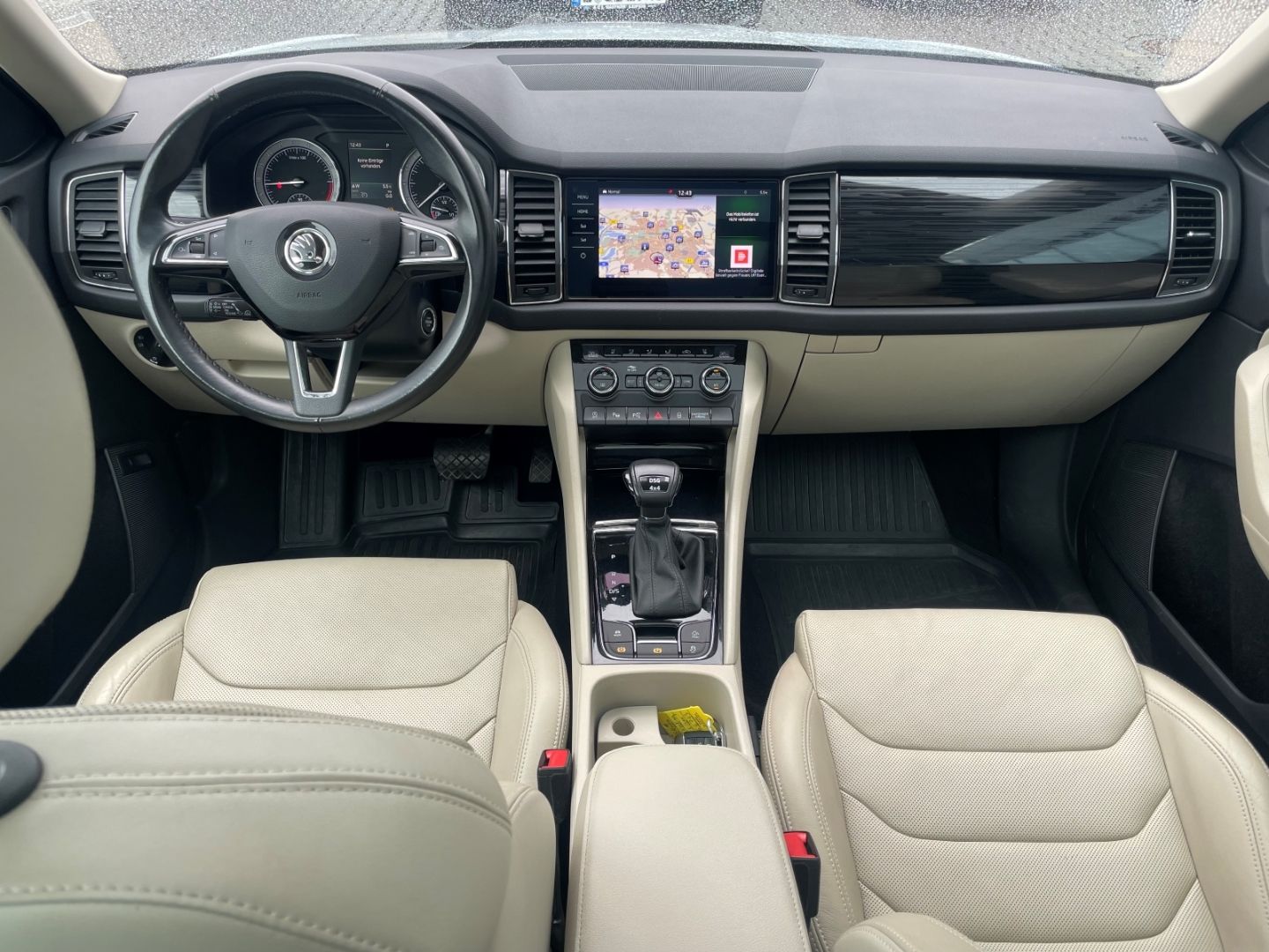 Fahrzeugabbildung SKODA Kodiaq Style 4x4 7-Sitzer Memory Sitzheiz&klima