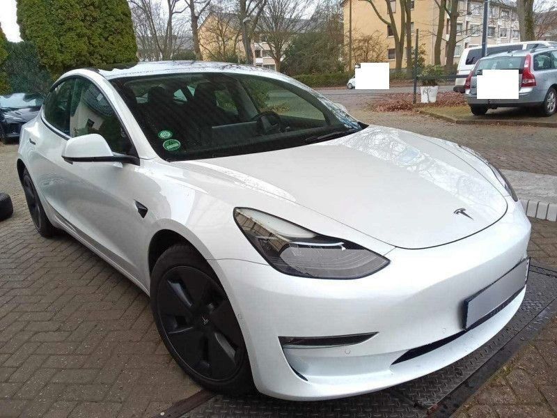 Image of Tesla Model 3