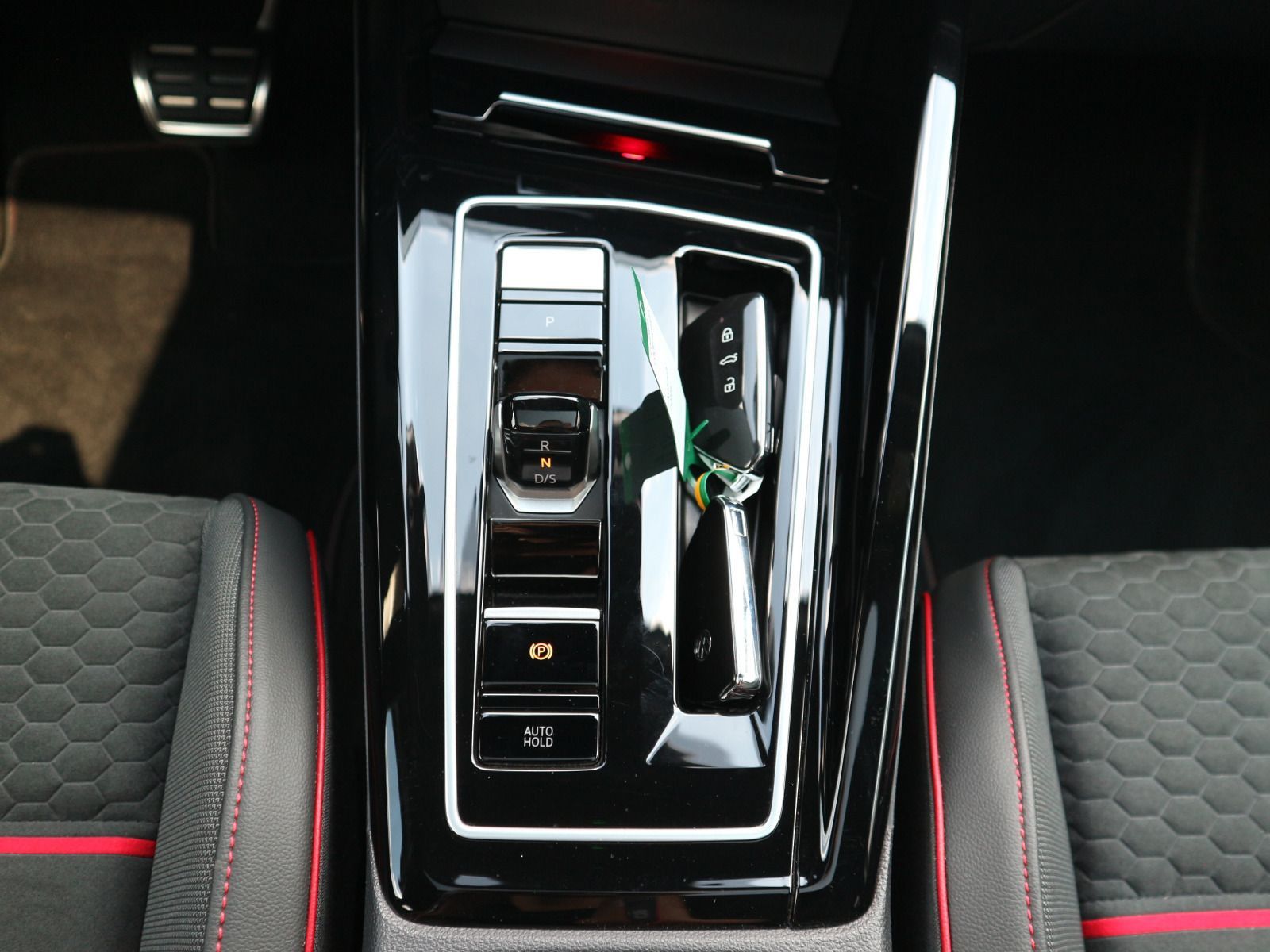 Volkswagen Golf - Bild 14