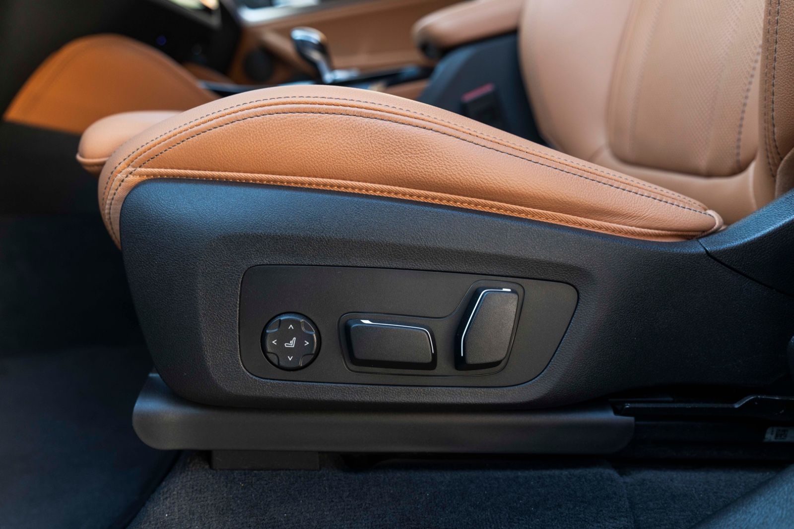 Fahrzeugabbildung BMW X4 M40i M-SPORT HUD H&K 360° CARPLAY LED